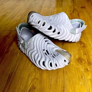 Crocs Pollex Clog by Salahe Bembury Urchin